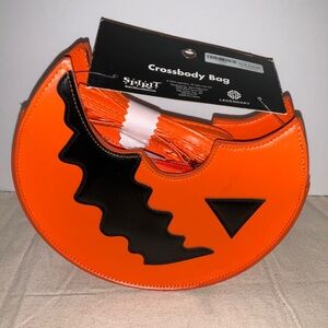 Spirit Halloween Trick 'r Treat Jack-O'-Lantern Orange and Black Crossbody Bag